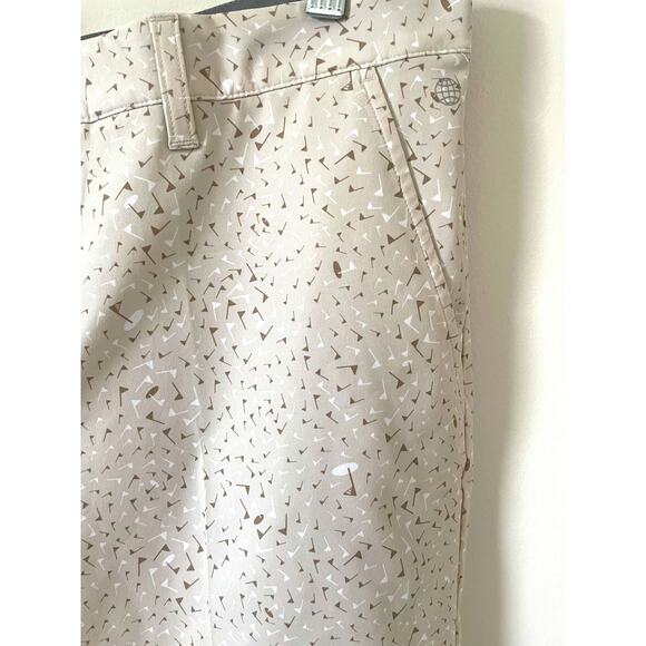 Adidas Golf Hole Graphic Performance Athletic Shorts Tan White Size 34 NEW - Picture 3 of 8